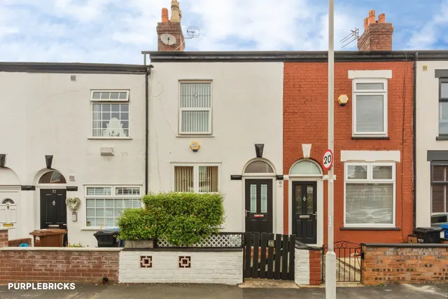 Torkington Street, Stockport, SK3, photo 1