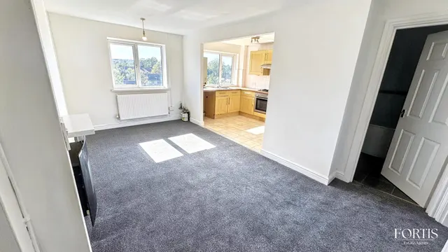 Photo 2 — Tidenham Road, Cardiff, CF5