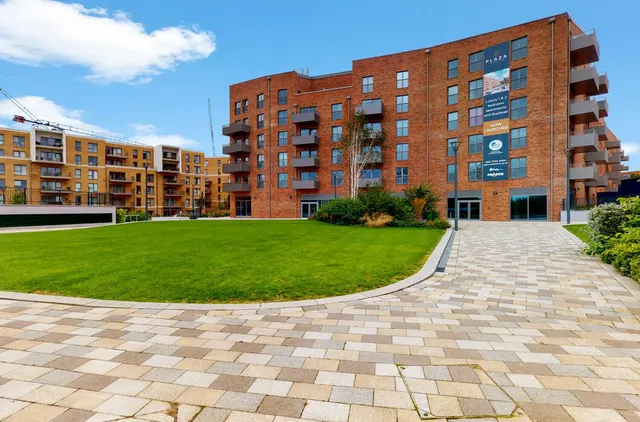 The Plaza Mill Hill East, NW7, photo 3