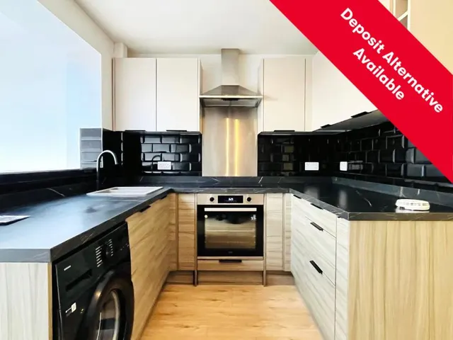 Tom Price Close, Cheltenham, GL52, photo 1