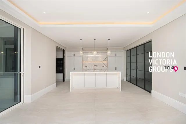 Distillery Road, London, photo 2