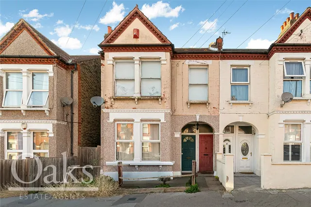 Mersham Road, Thornton Heath, CR7, photo 1