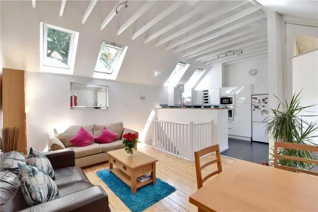 Robinscroft Mews, London, SE10, photo 1