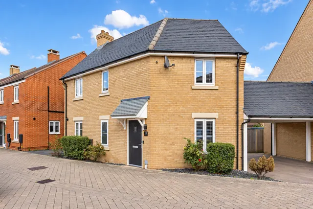 Gilbert Avenue, Biggleswade, SG18, photo 1