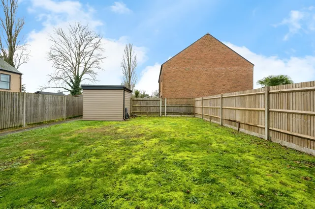 Laxton Close, Southampton, SO19, photo 3
