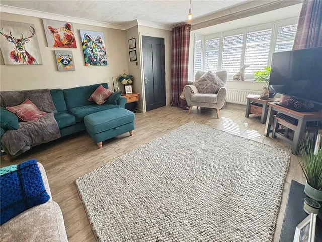 Photo 2 — Tintern Way, Bedworth, Warwickshire, CV12