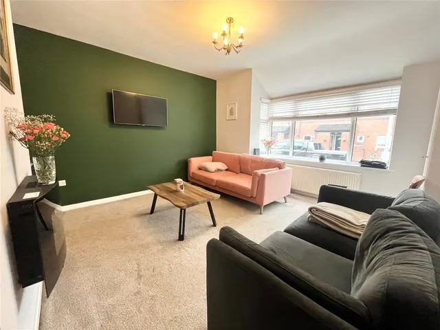 Churchill Street, Heaton Norris, SK4, photo 2
