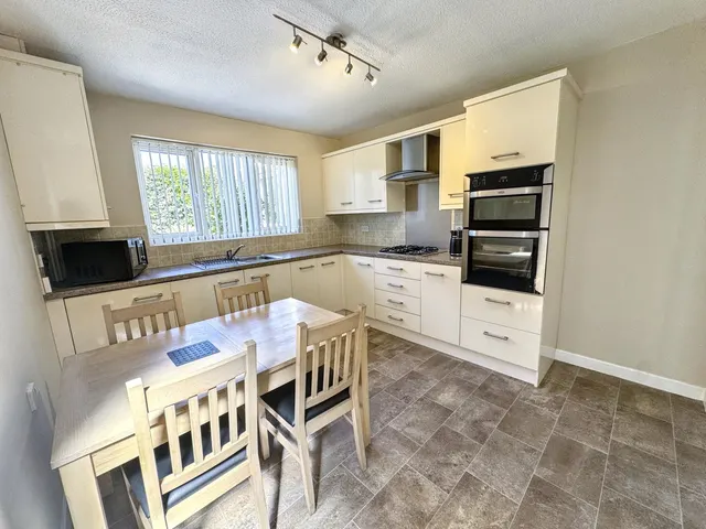 Photo 2 — Bryn Derwen, Abergele, Conwy, LL22 8DE