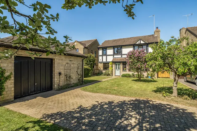 Linden Close, Prestbury, GL52, photo 1