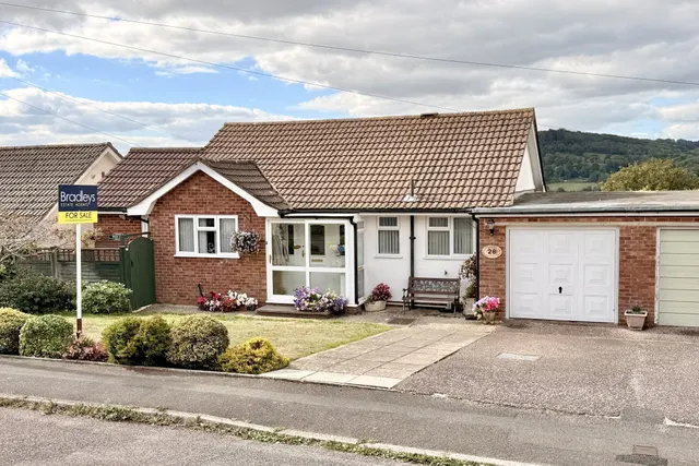 Pine Grove, Honiton, Devon, EX14