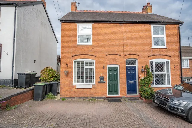 Hawthorn Road, Bromsgrove, Worcestershire, B61 0EN, photo 1