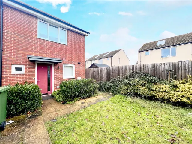 Spitfire Road, Cambridge, CB23, photo 1