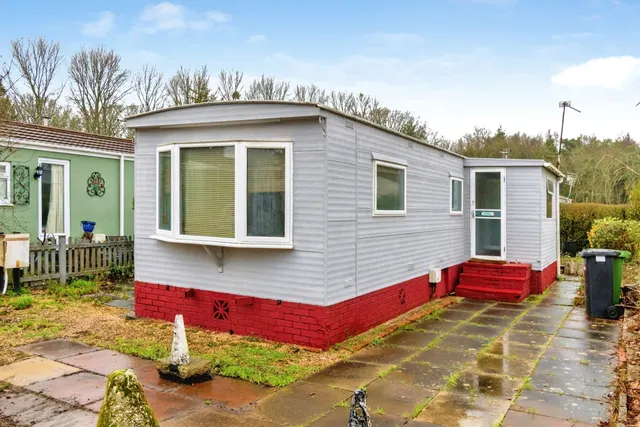 Allington Lane, West End, Southampton, photo 1
