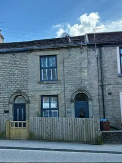 Huddersfield Road, Oldham, OL4, photo 2