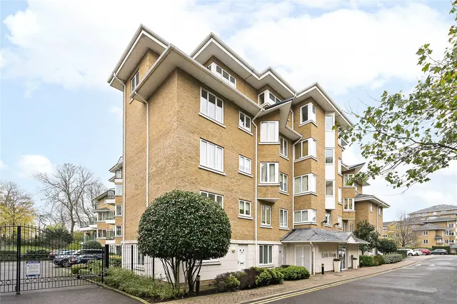 Strand Drive, Kew, TW9, photo 1
