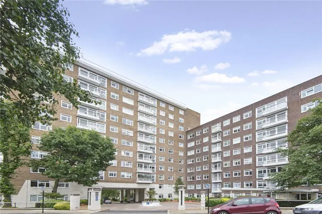 Photo 2 — Walsingham, Queensmead, St John's Wood Park, London, NW8