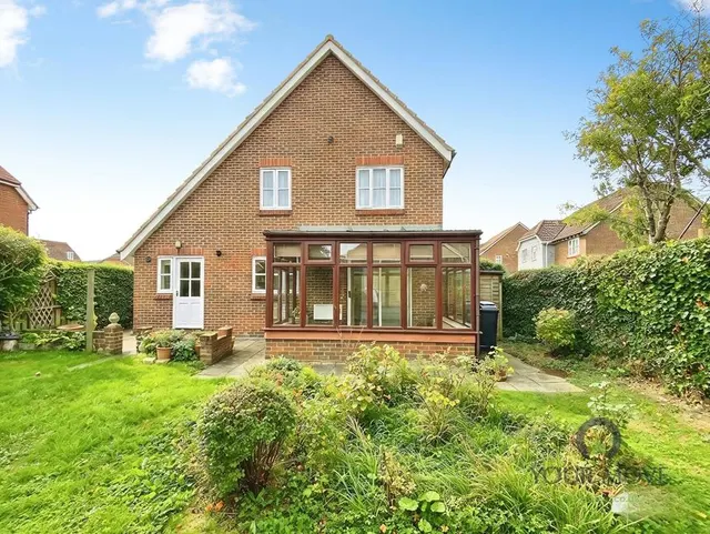 Kingfisher Close, Iwade, ME9, photo 2