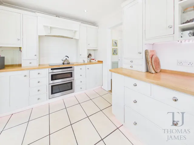 Loughborough Road, Ruddington, NG11, photo 3