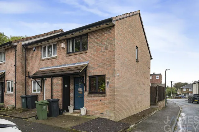 The Terraces, Dartford, DA2, photo 1