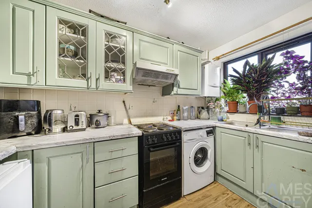 The Terraces, Dartford, DA2, photo 2