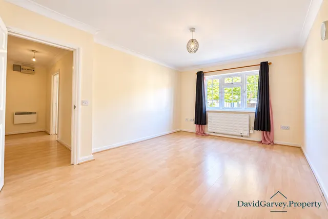 George Street, Romford, RM1, photo 2