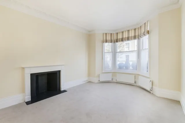 Langton Street, Chelsea, photo 1