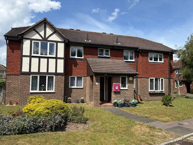 Chartwell Drive, Orpington, BR6, photo 1