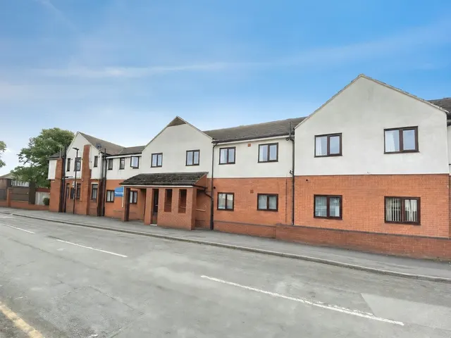 Waverley Street, Allenton, Derby, Derbyshire, photo 1