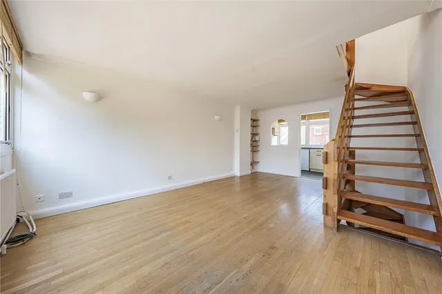 Paxton Close, Kew, TW9, photo 3