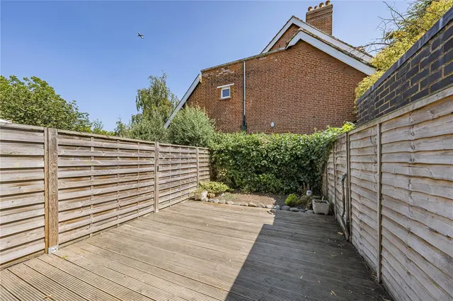 Paxton Close, Kew, TW9, photo 2