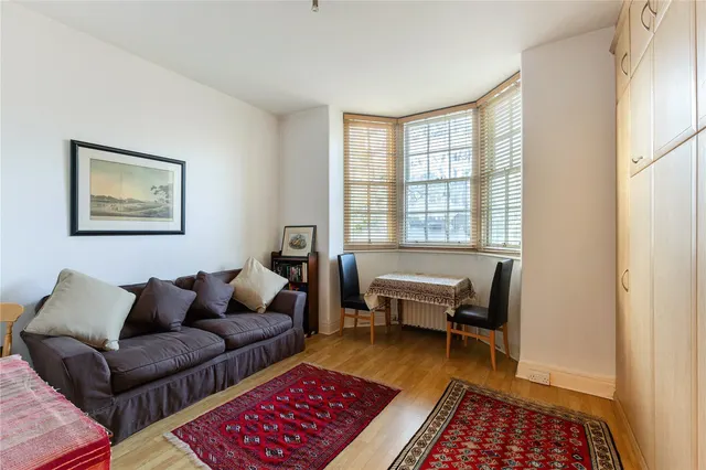 Kensington Park Road, London, W11, photo 1