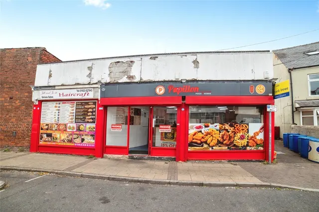 Newgate Lane, Mansfield, NG18, photo 1