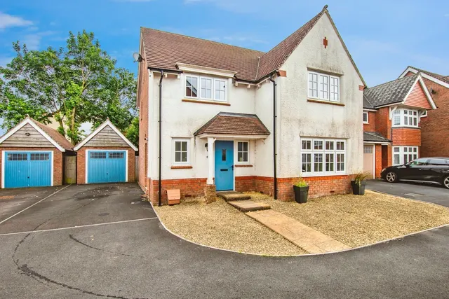 Parc Llwyn Celyn, St. Clears, SA33, photo 1
