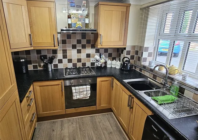 Photo 2 — Austen Close, Ettiley Heath, Sandbach, Cheshire, CW11
