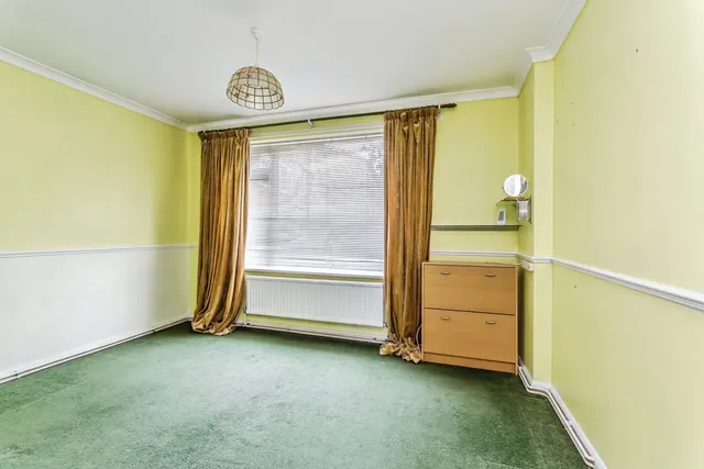 Photo 3 — Liskeard Lodge, Tupwood Lane, Caterham, Surrey, CR3