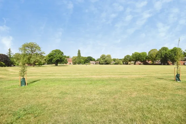 Bradwell Green, Hutton, CM13, photo 2