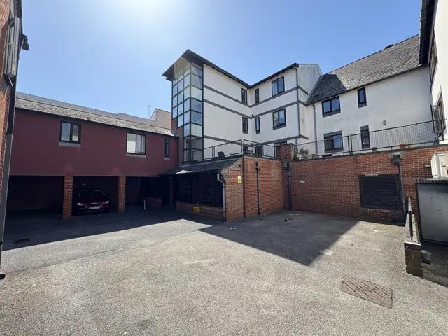 Wilton Place, Southsea, Portsmouth, PO5, photo 1