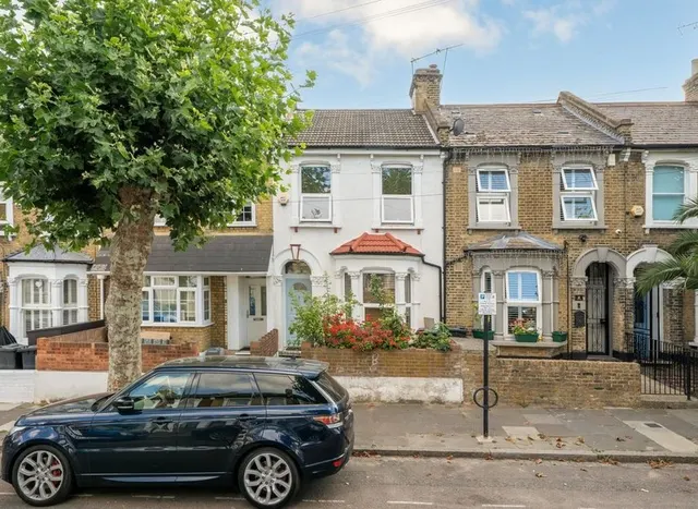 Coopersale Road, Homerton, E9, photo 1