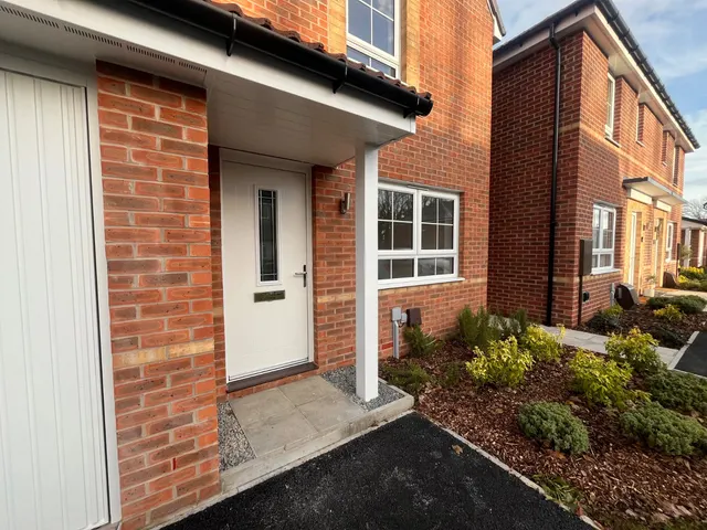 Lamb Close, Bingham, NG13, photo 2