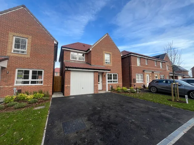 Lamb Close, Bingham, NG13, photo 1