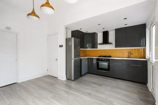 Photo 2 — Drayton Avenue, West Ealing, London, W13