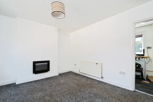 Romilay Close, Beeston, NG9, photo 3