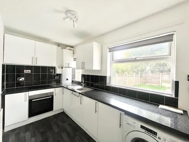 Romilay Close, Beeston, NG9, photo 2