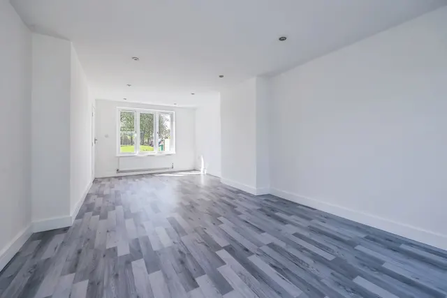 Photo 2 — Midhurst Way, Clifton, Nottingham, NG11