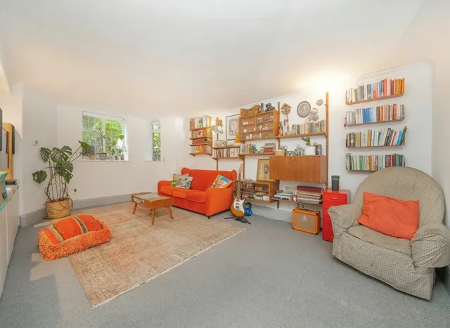 Photo 2 — Tudor Close, Belsize Park, NW3
