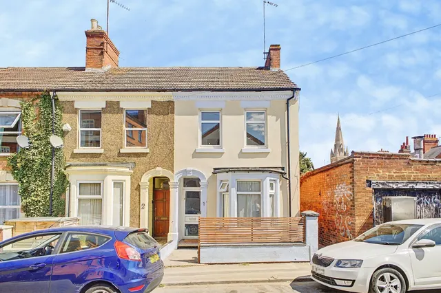 Oliver Street, Northampton, photo 1