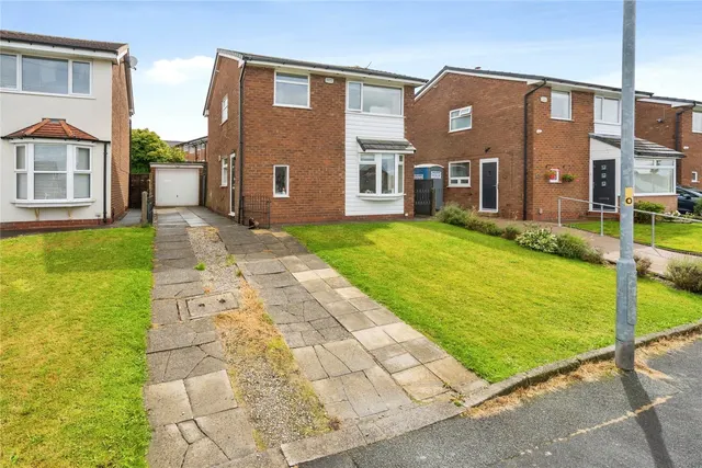 South Drive, Bolton, BL2, photo 1