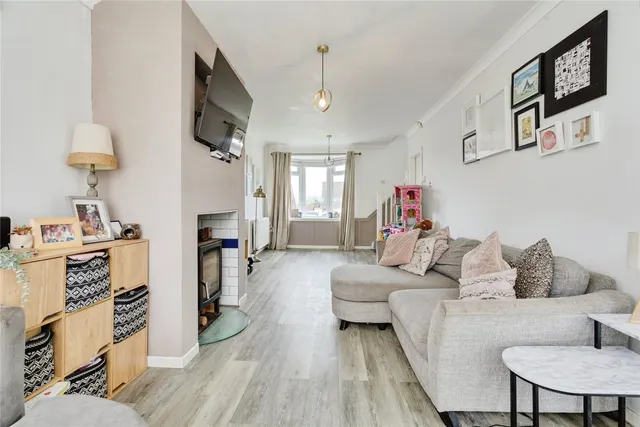 South Drive, Bolton, BL2, photo 3