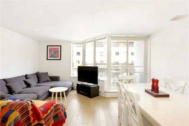 Horselydown Lane, London, SE1, photo 3