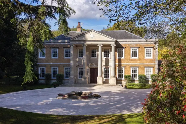 Portnall Rise, Virginia Water, GU25, photo 3